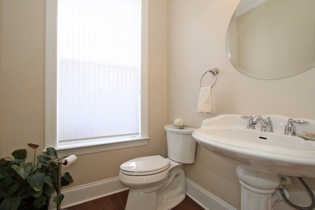 1316 Osmond Road Mount Pleasant, SC 29466 - Photo 15 of 34 Half bath