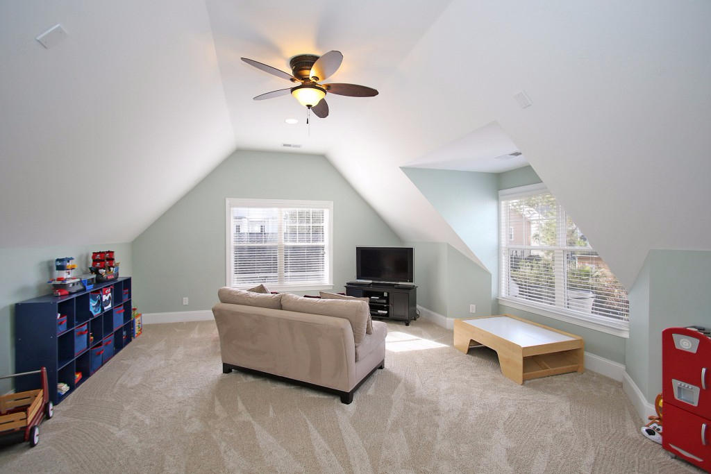 1316 Osmond Road Mount Pleasant, SC 29466 - Photo 25 of 34 Bonus room