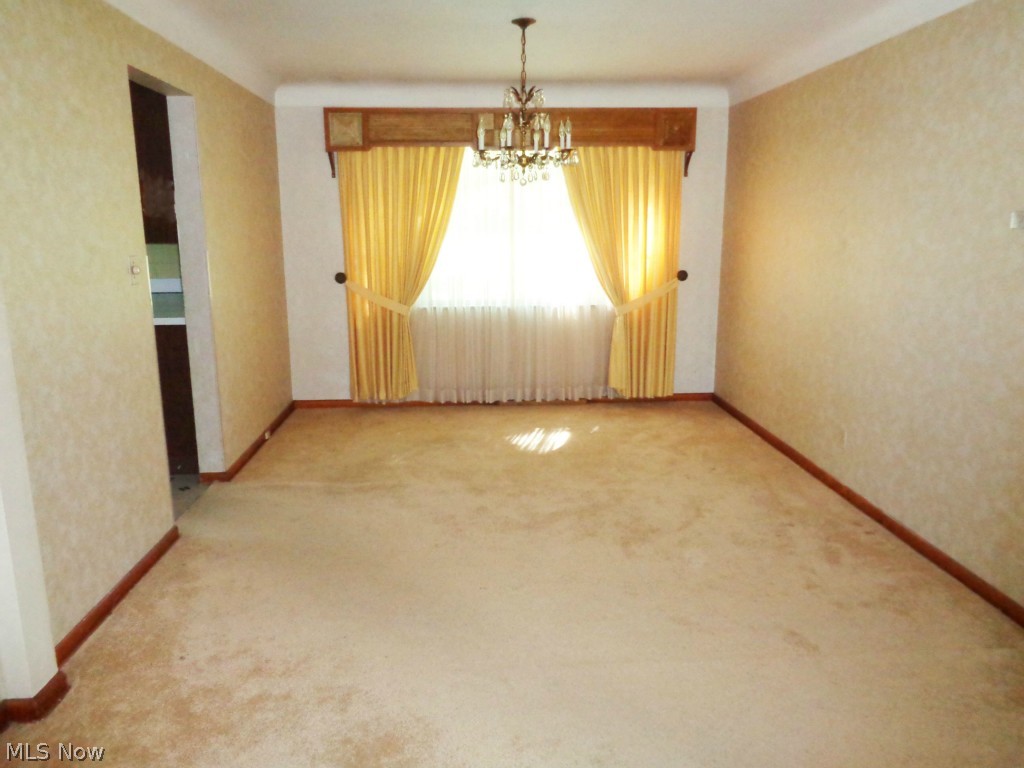25986 Highland Road Cleveland, OH 44143 - Photo 4 of 25 Gallery Image 4