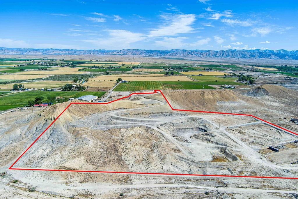 1655 O Road Loma, CO 81524 - Photo 14 of 19 a view of a swimming pool with a lake view