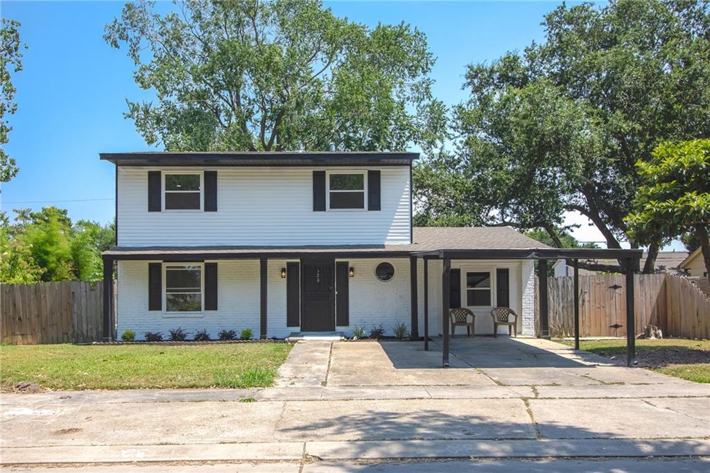 520 Bellevue Drive Laplace, LA 70068 - Photo 2 of 26