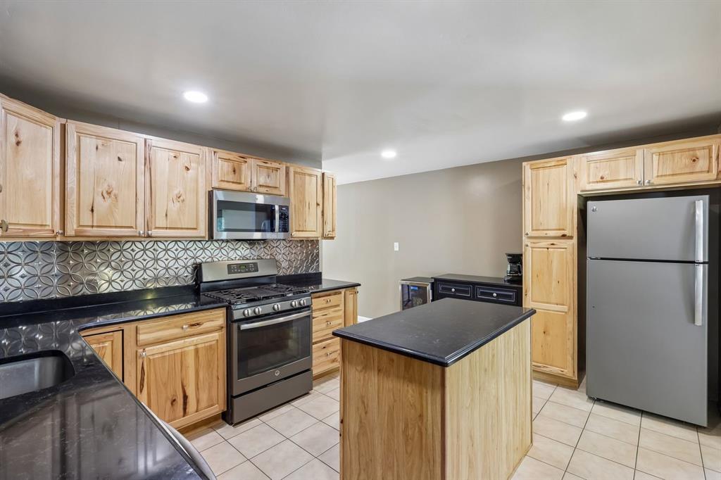 814 Dressel Road Allison Park, PA 15101 - Photo 10 of 47 Kitchen