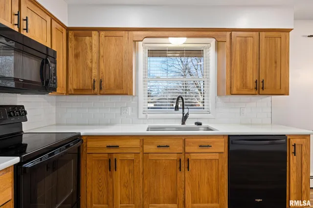 $234,900 | 525 Brentwood Road, Morton, IL 61550