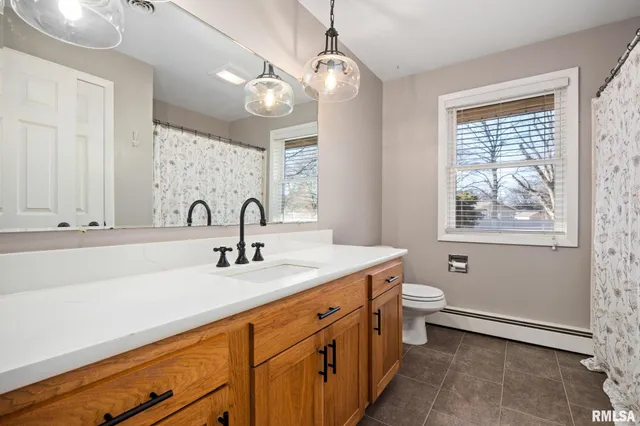 $234,900 | 525 Brentwood Road, Morton, IL 61550