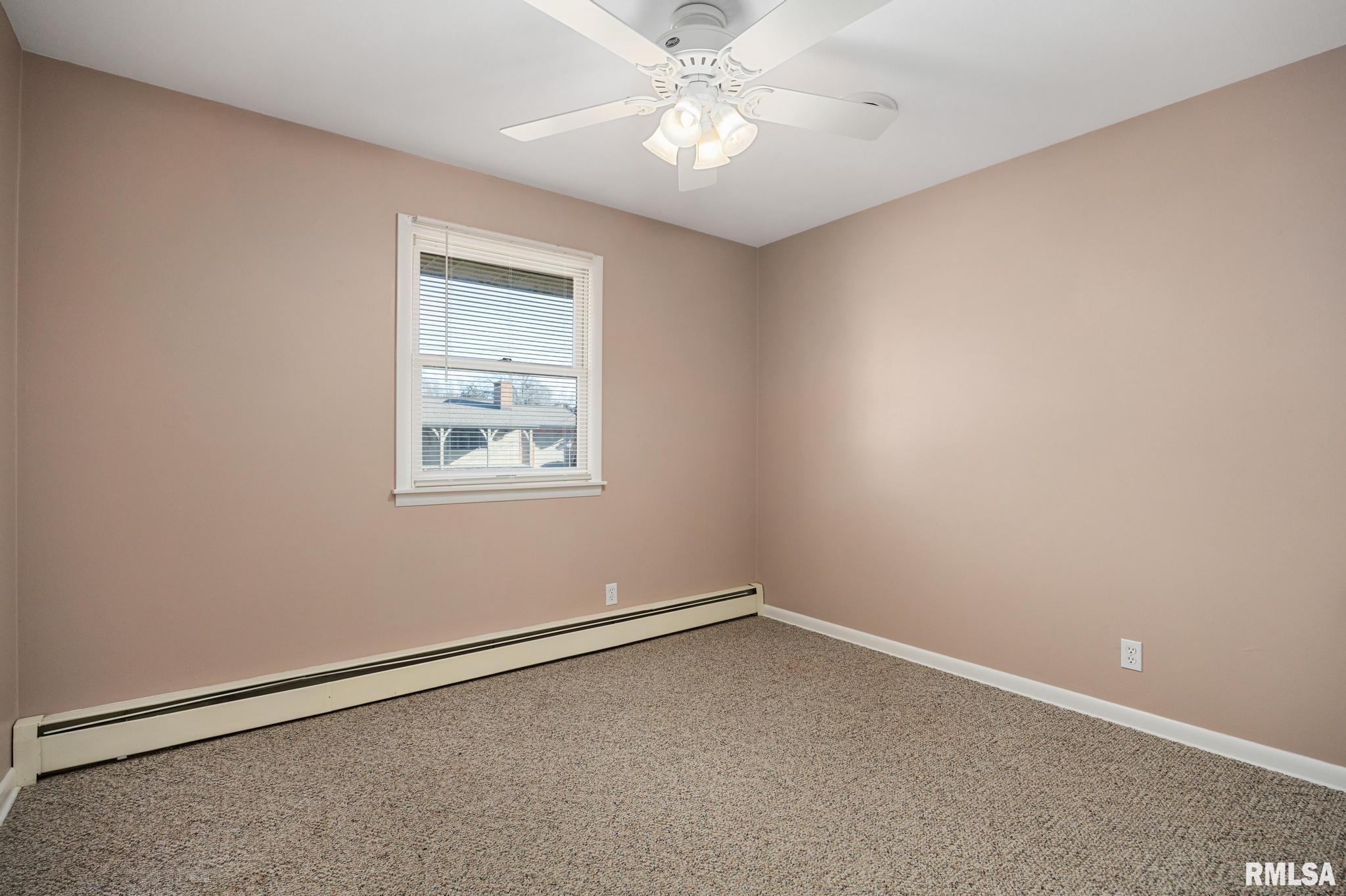 525 Brentwood Road Morton, IL 61550 - Photo 14 of 33