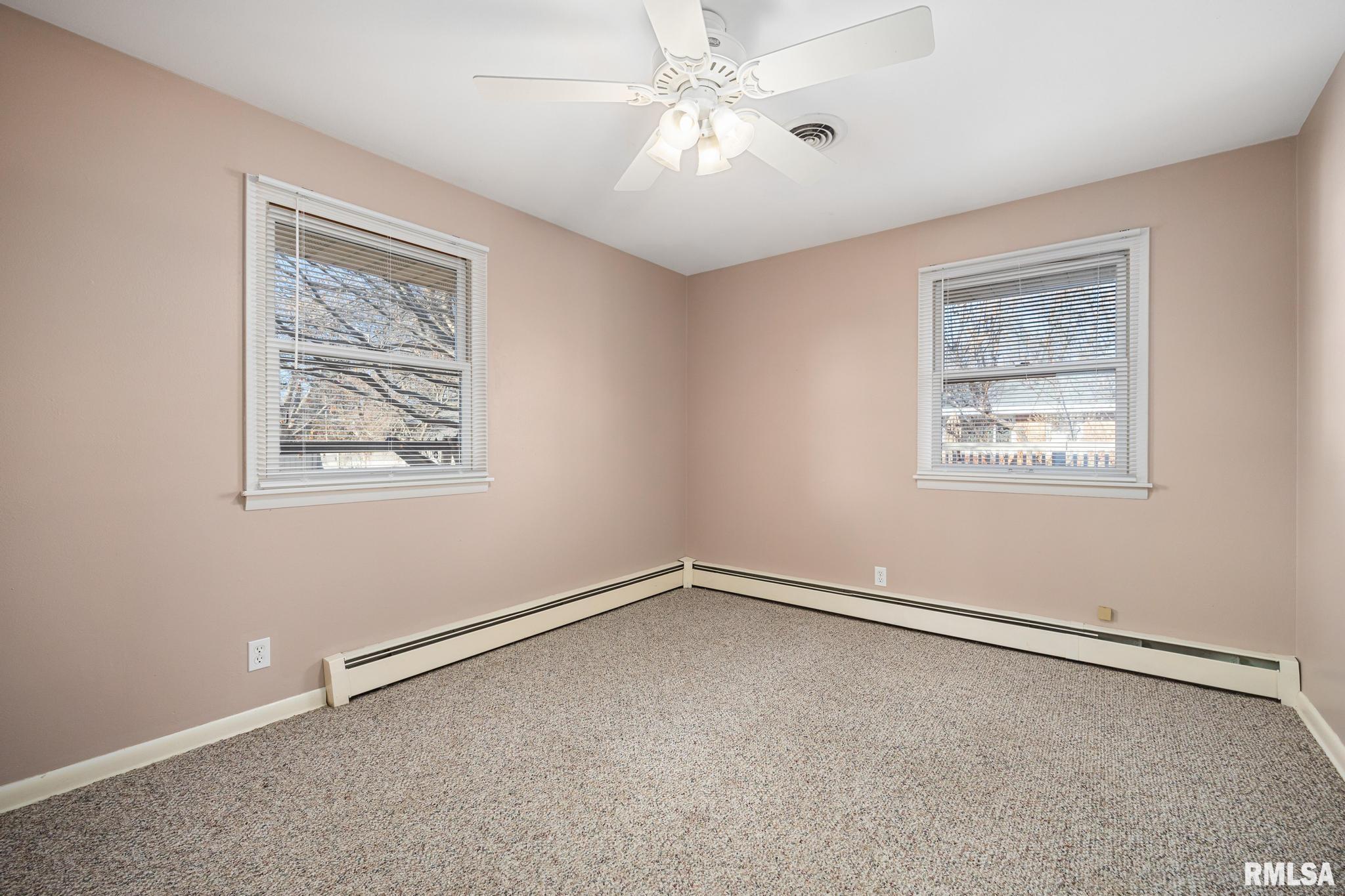 525 Brentwood Road Morton, IL 61550 - Photo 18 of 36