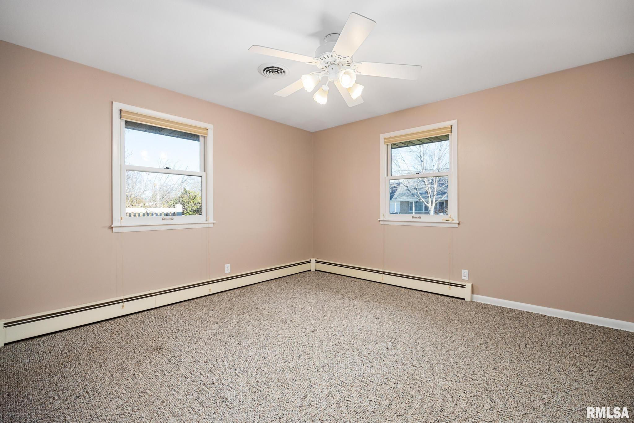 525 Brentwood Road Morton, IL 61550 - Photo 18 of 33