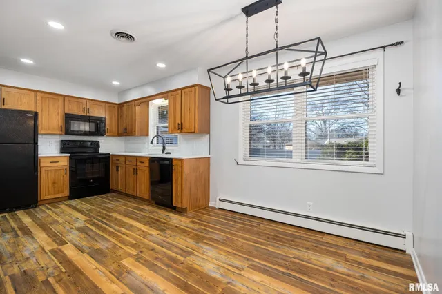 $234,900 | 525 Brentwood Road, Morton, IL 61550