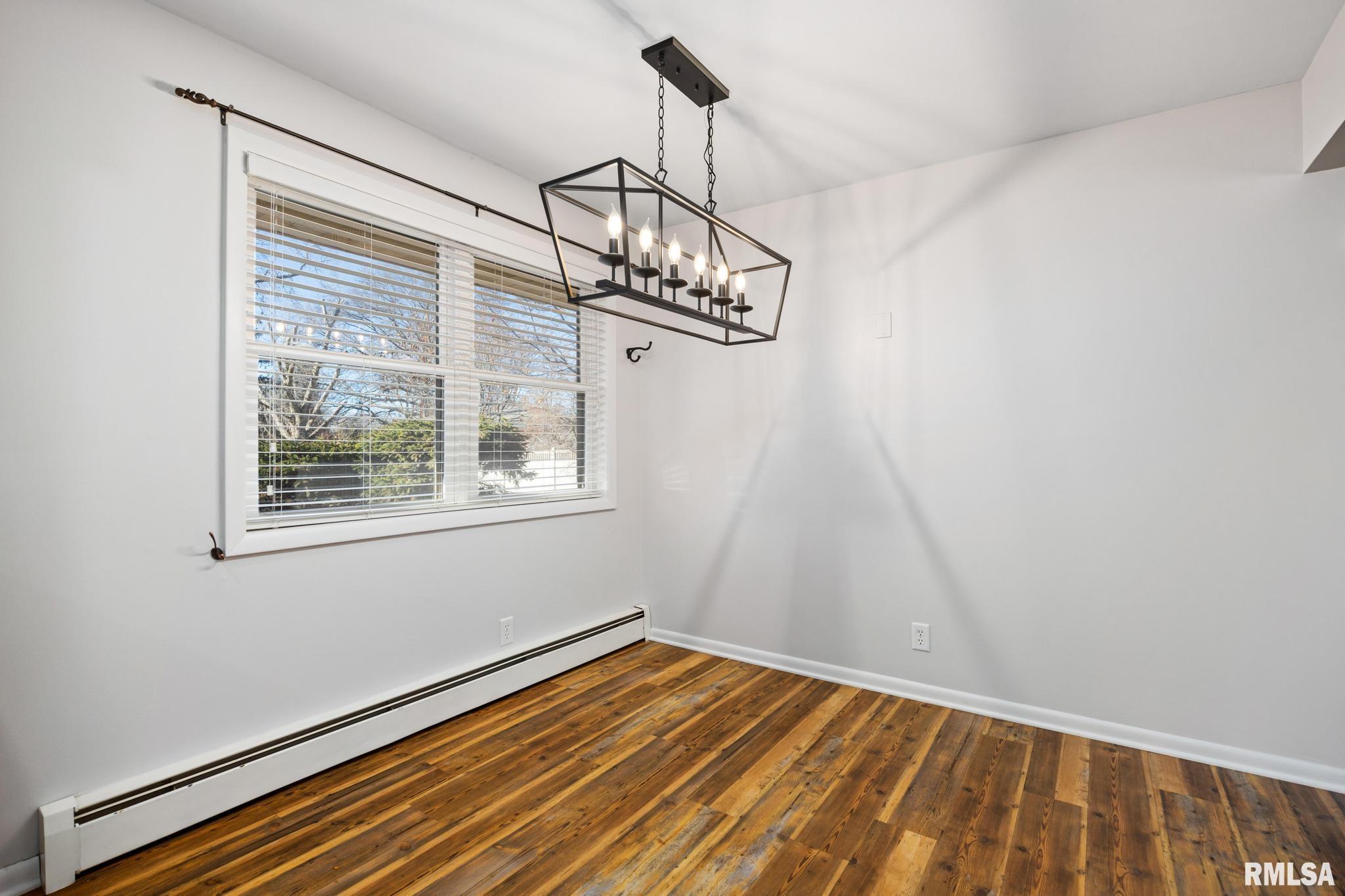 525 Brentwood Road Morton, IL 61550 - Photo 9 of 33