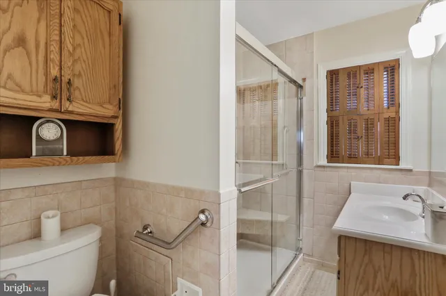 $267,000 | 811 Camden Avenue, Cumberland, MD 21502