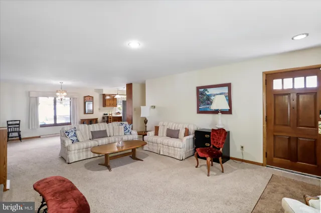 $267,000 | 811 Camden Avenue, Cumberland, MD 21502