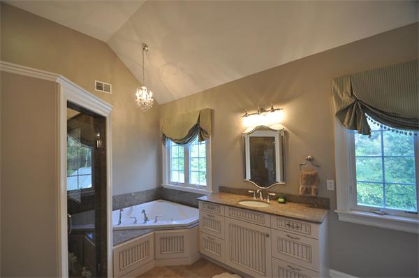 15 Orchard Road Southborough, MA 01772 - Photo 20 of 30 Gallery Image 20