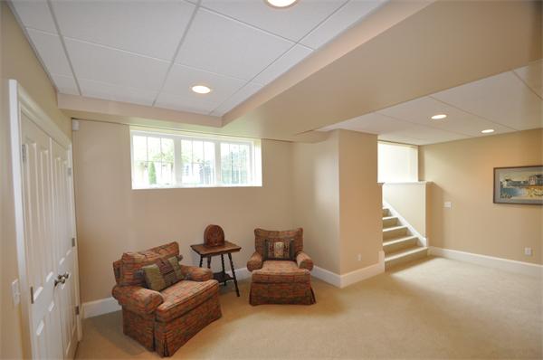 15 Orchard Road Southborough, MA 01772 - Photo 24 of 30 Gallery Image 24