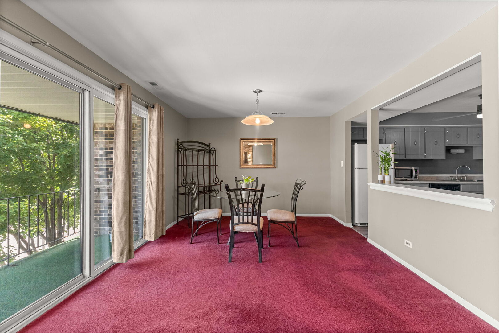 9122 South Pulaski Road, Unit 2E Oak Lawn, IL 60453 - Photo 5 of 16 a view of a dining room with furniture window and outside view