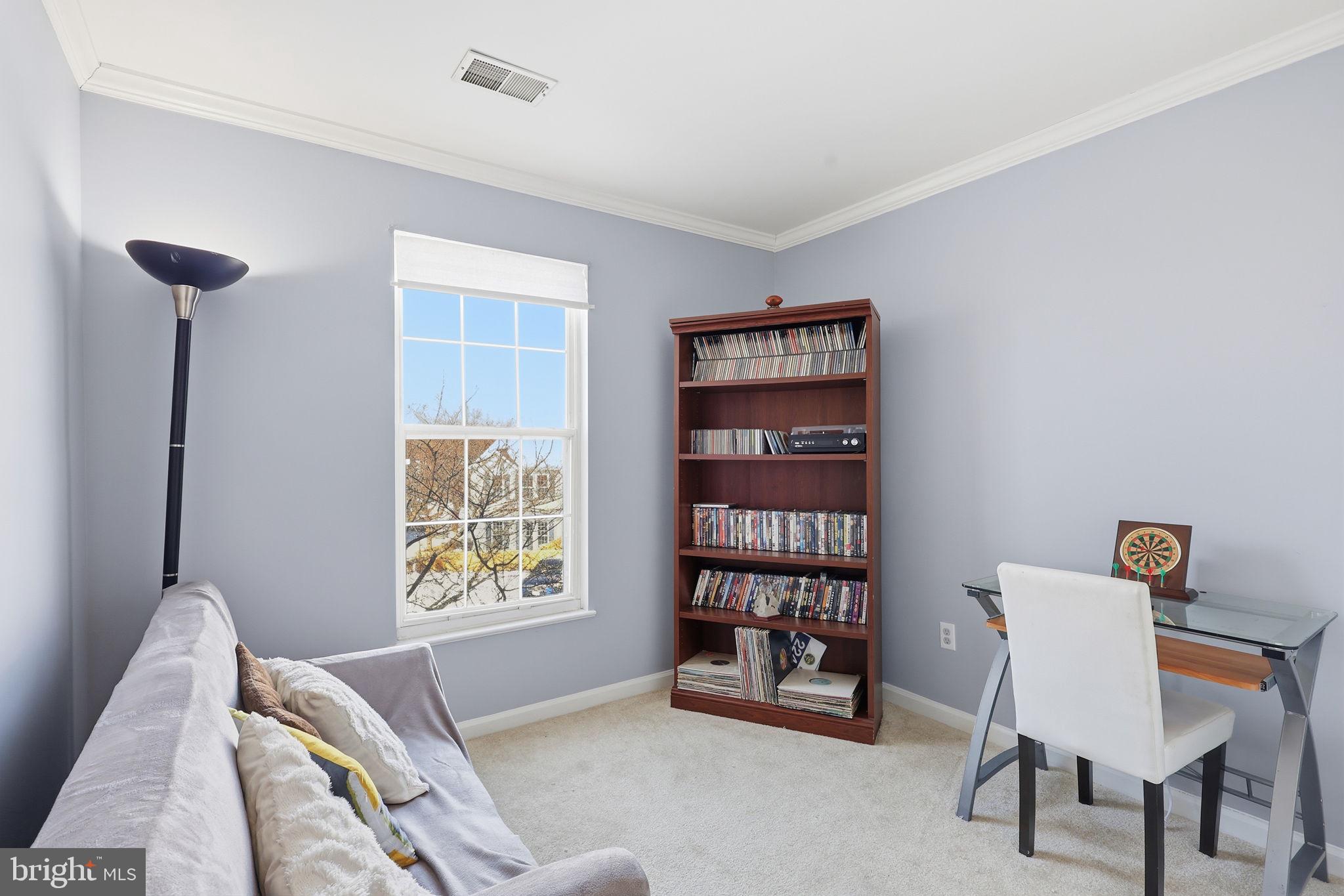 9332 Wax Myrtle Way Manassas, VA 20110 - Photo 32 of 40