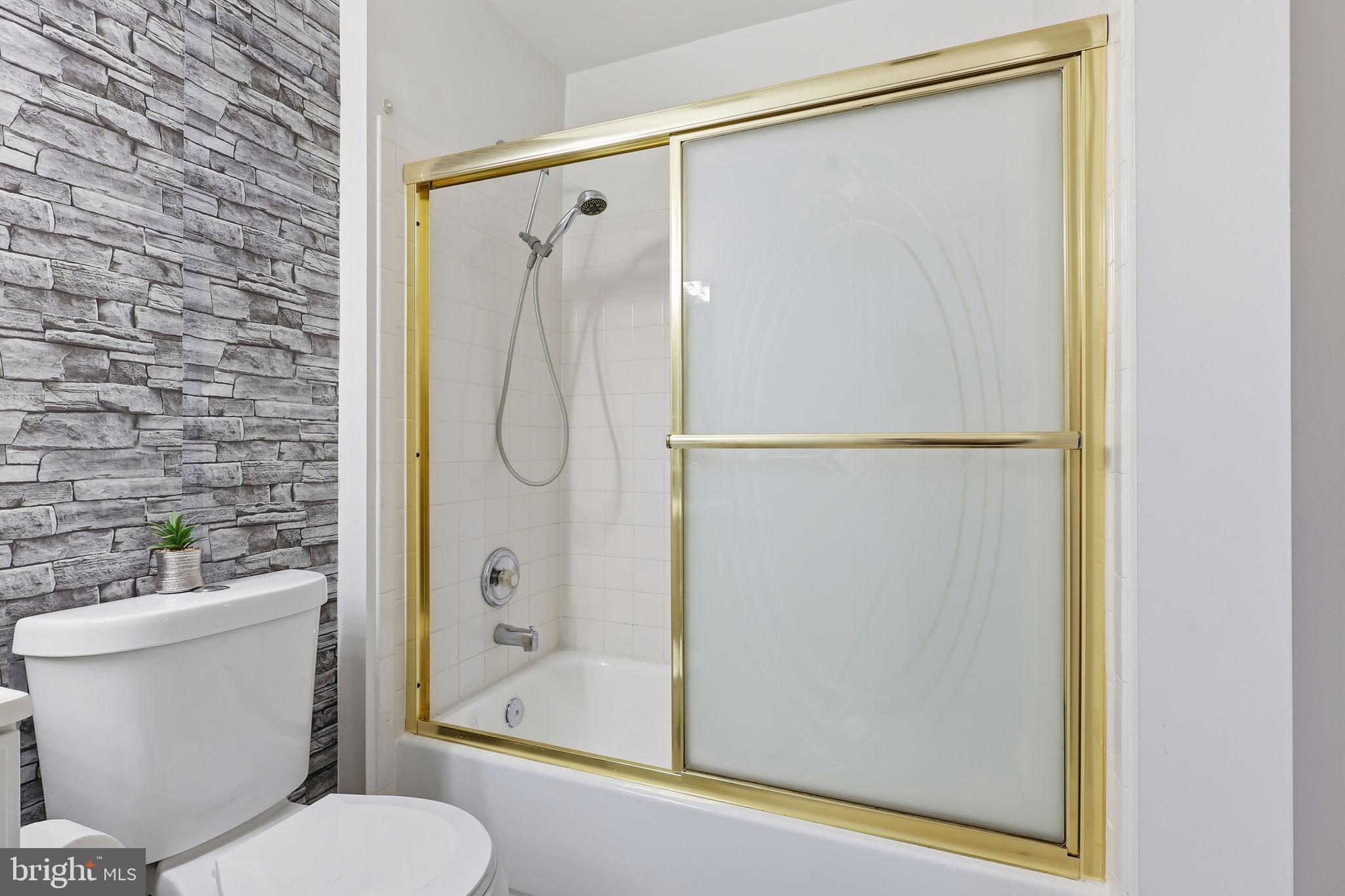 9332 Wax Myrtle Way Manassas, VA 20110 - Photo 34 of 40