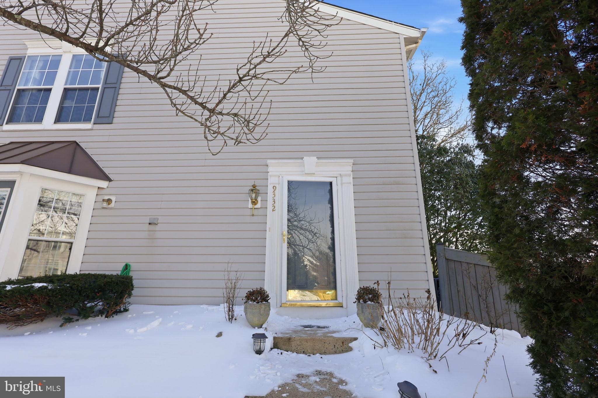 9332 Wax Myrtle Way Manassas, VA 20110 - Photo 5 of 40