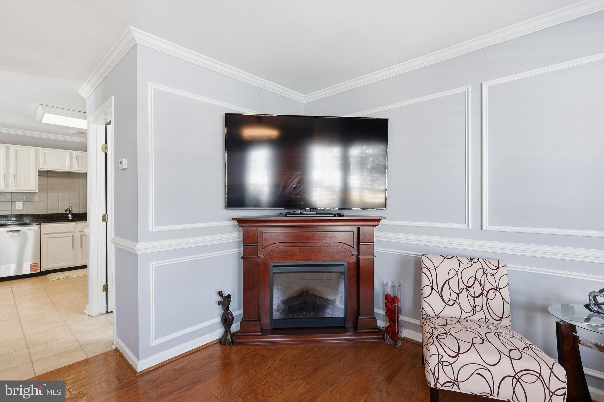 9332 Wax Myrtle Way Manassas, VA 20110 - Photo 10 of 40