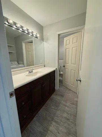 $2,100 | 1253 Island Drive, Unit 102, Ann Arbor, MI 48105