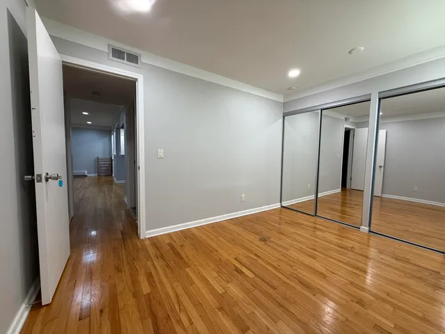 $2,100 | 1253 Island Drive, Unit 102, Ann Arbor, MI 48105