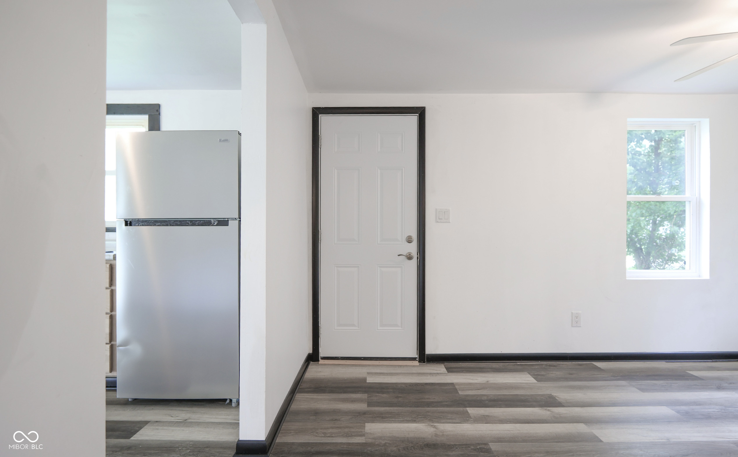 523 Patterson Road Columbus, IN 47203 - Photo 6 of 23 Gallery Image 6