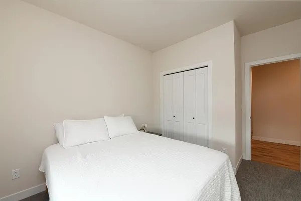 $305,000 | 6743 66th Avenue South, Horace, ND 58047