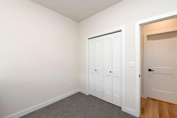 $305,000 | 6743 66th Avenue South, Horace, ND 58047