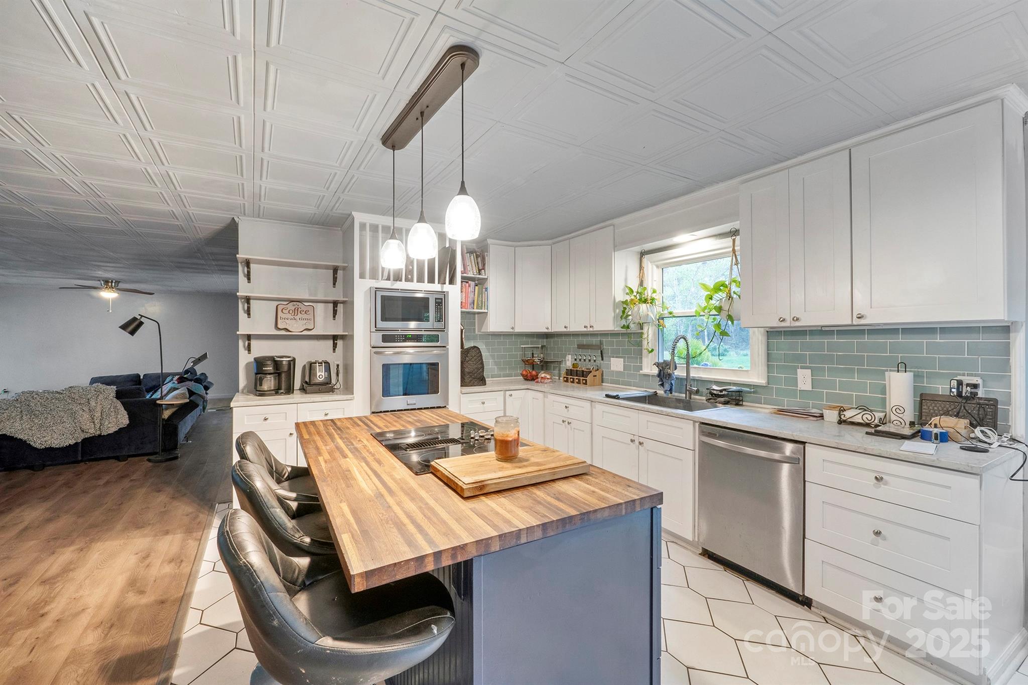 213 Lost Corner Road Morganton, NC 28655 - Photo 3 of 43