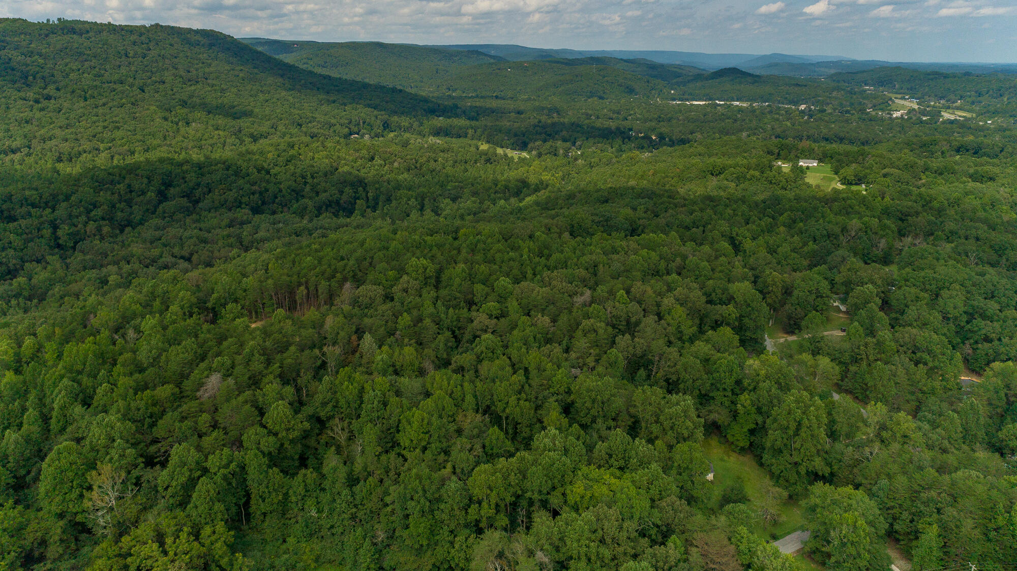 433 Coleman Road Soddy Daisy, TN 37379 - Photo 25 of 33 433 Coleman Road-23