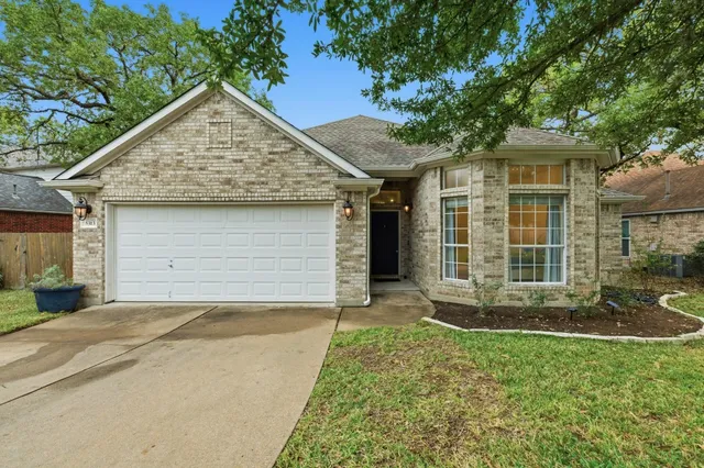 $825,000 | 5313 Concho Creek Bend, Austin, TX 78735