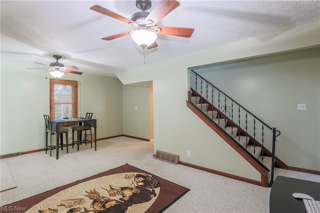 3018 Albion Road Cleveland, OH 44120 - Photo 11 of 30 Family Room