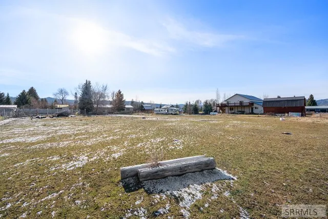 $1,100,000 | 135 East Birch Street, Victor, ID 83455