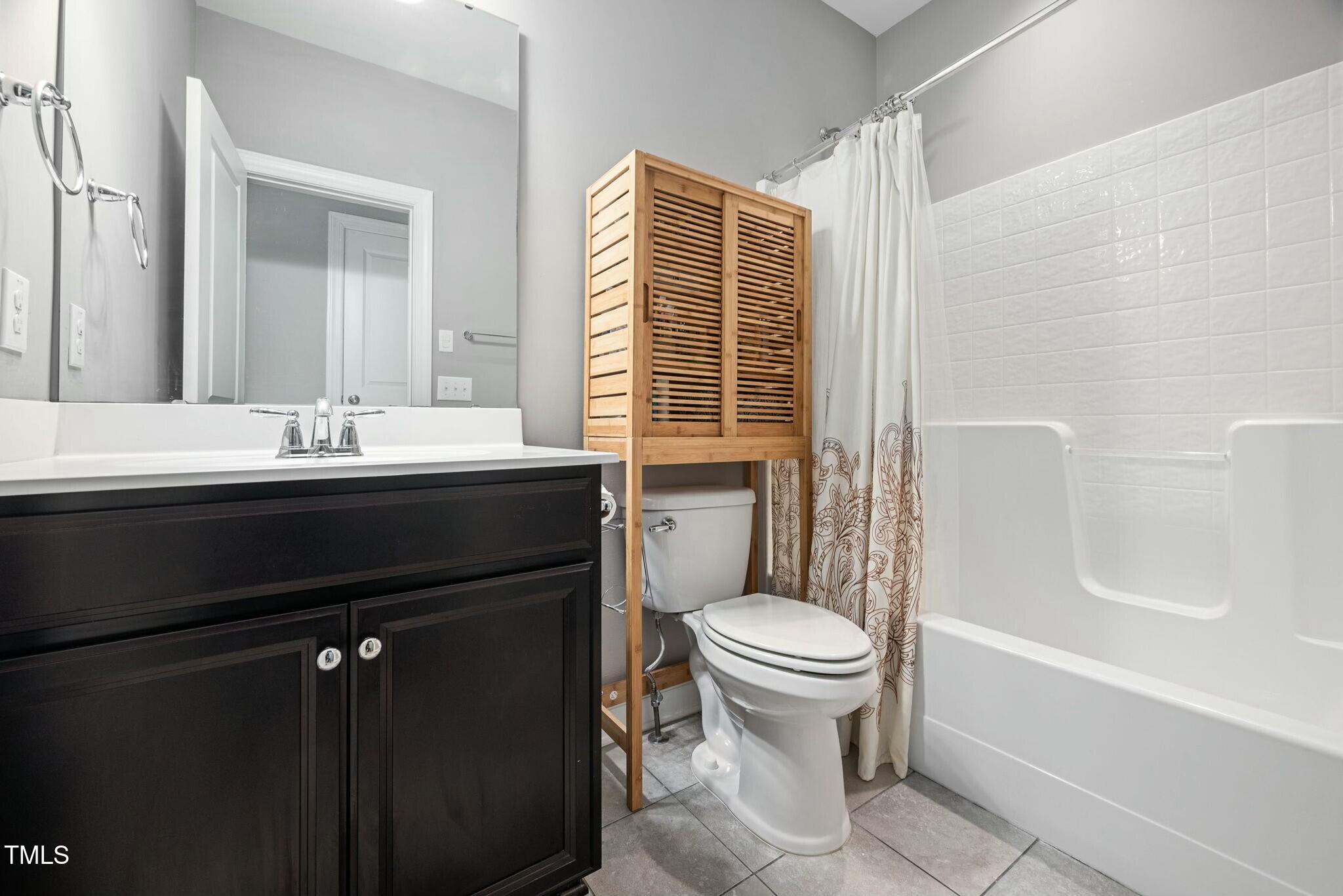 11808 Venture Oak Way Raleigh, NC 27613 - Photo 32 of 42 tempImageCwHn0A