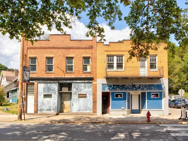 a front view of a building