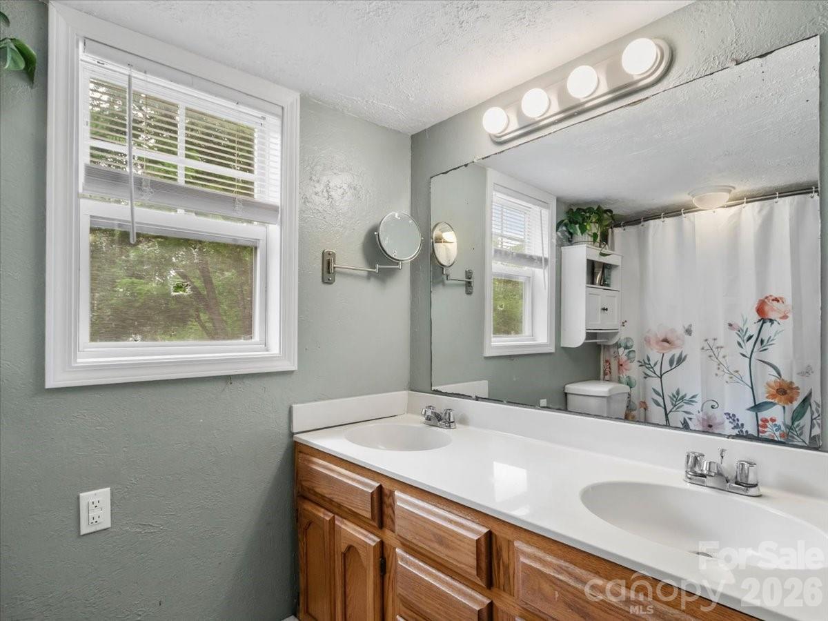 140 Locust Grove Road Weaverville, NC 28787 - Photo 17 of 35