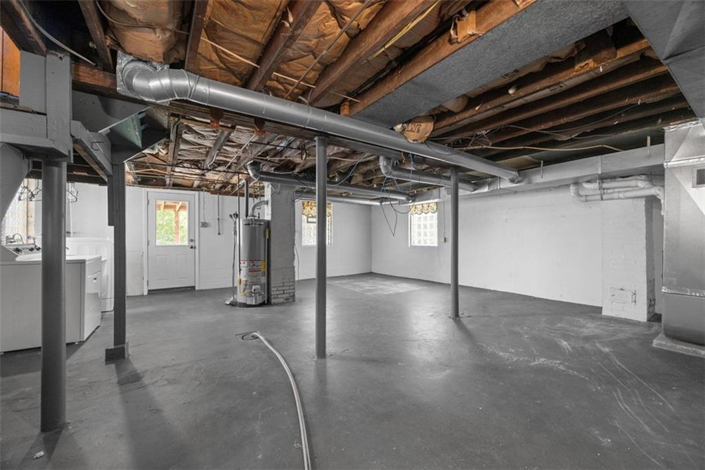 745 6th Street Beaver, PA 15009 - Photo 24 of 36 a view of empty room with wooden floor