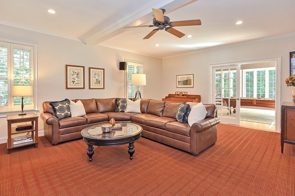 6 Bunker Road Medfield, MA 02052 - Photo 18 of 42 Gallery Image 18