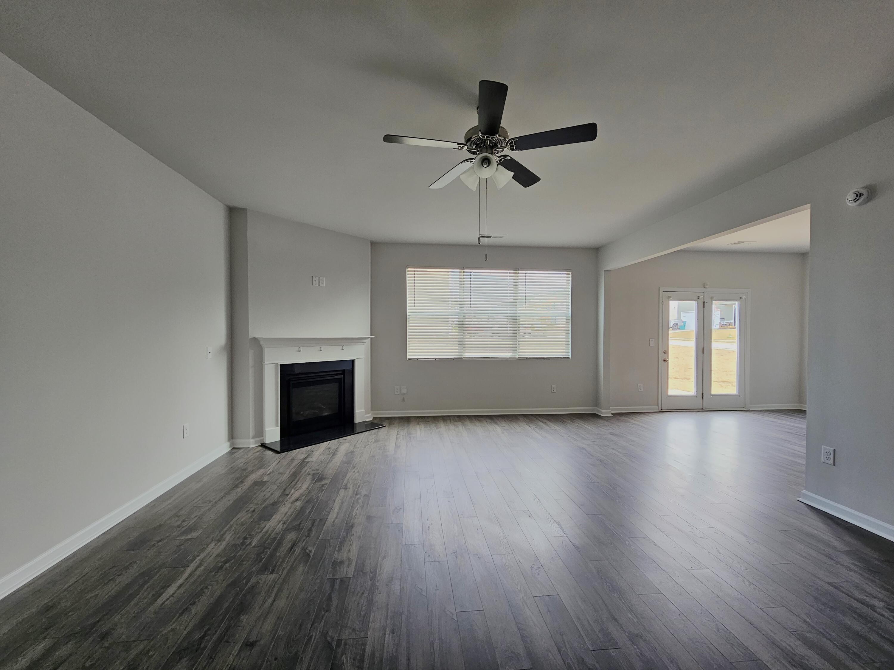 1241 Sambar Circle Grovetown, GA 30813 - Photo 12 of 28 Great Room