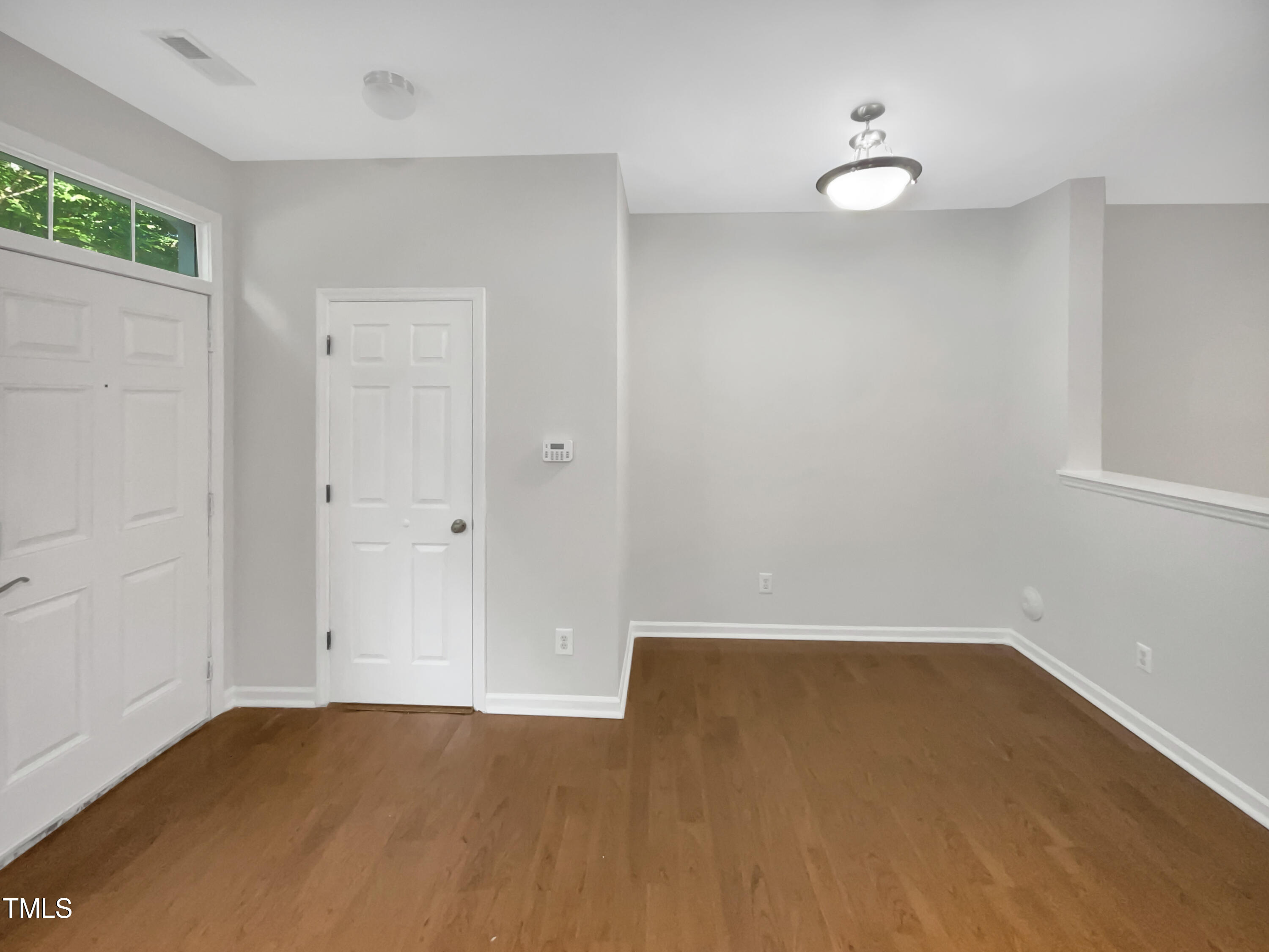 320 Gilman Lane, Unit 110 Raleigh, NC 27610 - Photo 2 of 15 listing_1