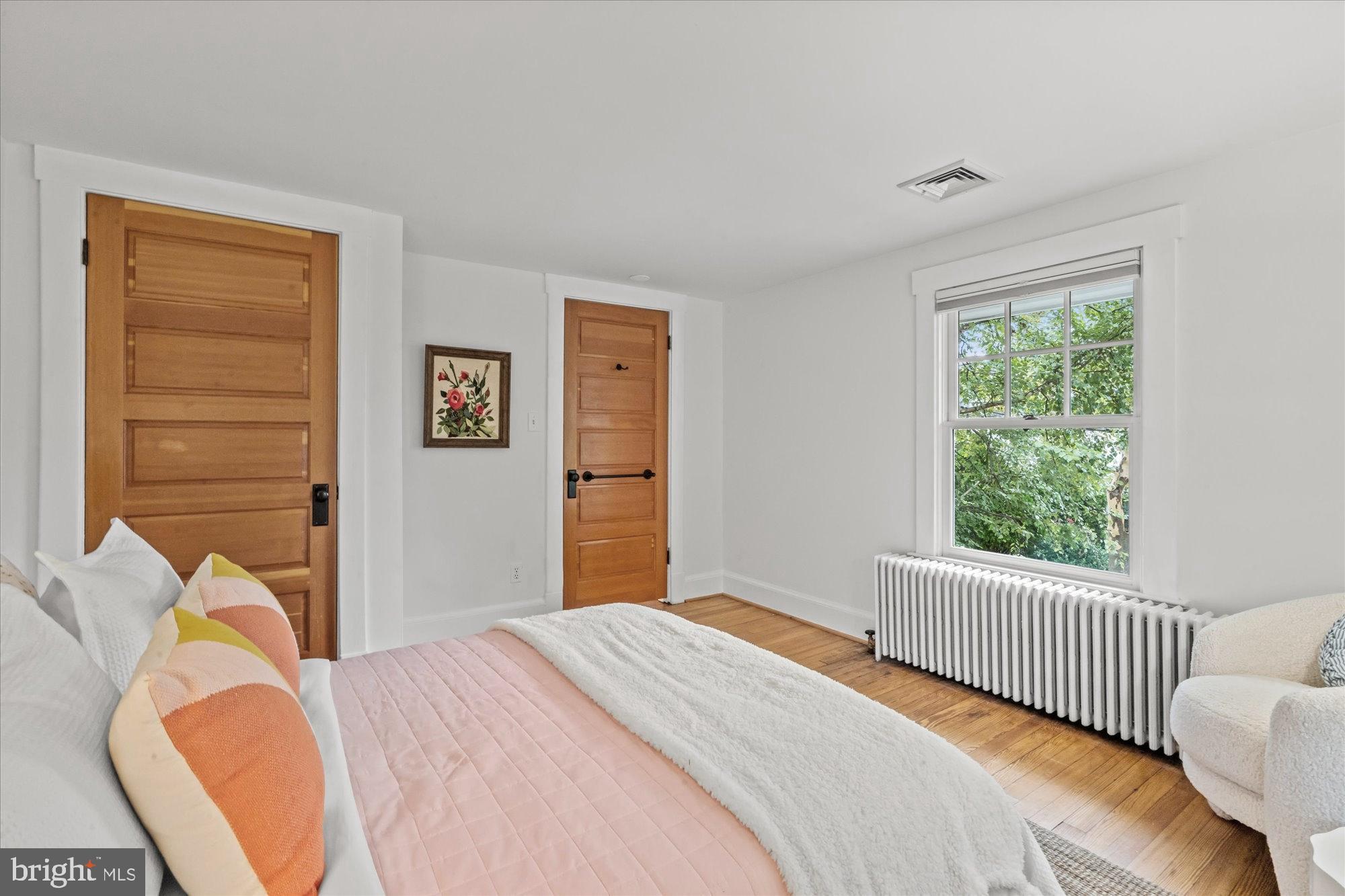 24 East Bellefonte Avenue Alexandria, VA 22301 - Photo 27 of 44