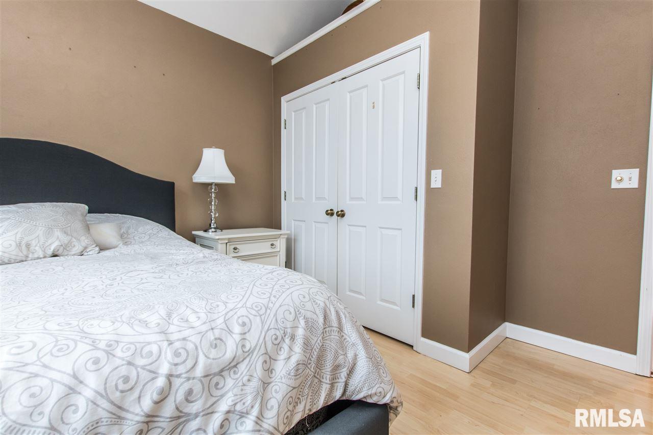 8322 West Robertson Road Edwards, IL 61528 - Photo 23 of 35 Gallery Image 23
