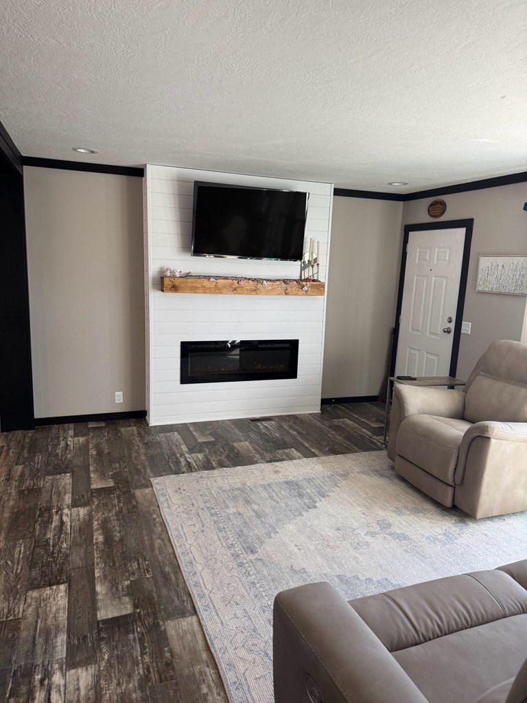 35 Bergan Moore Road Murphy, NC 28906 - Photo 5 of 18 a living room with furniture and a couch