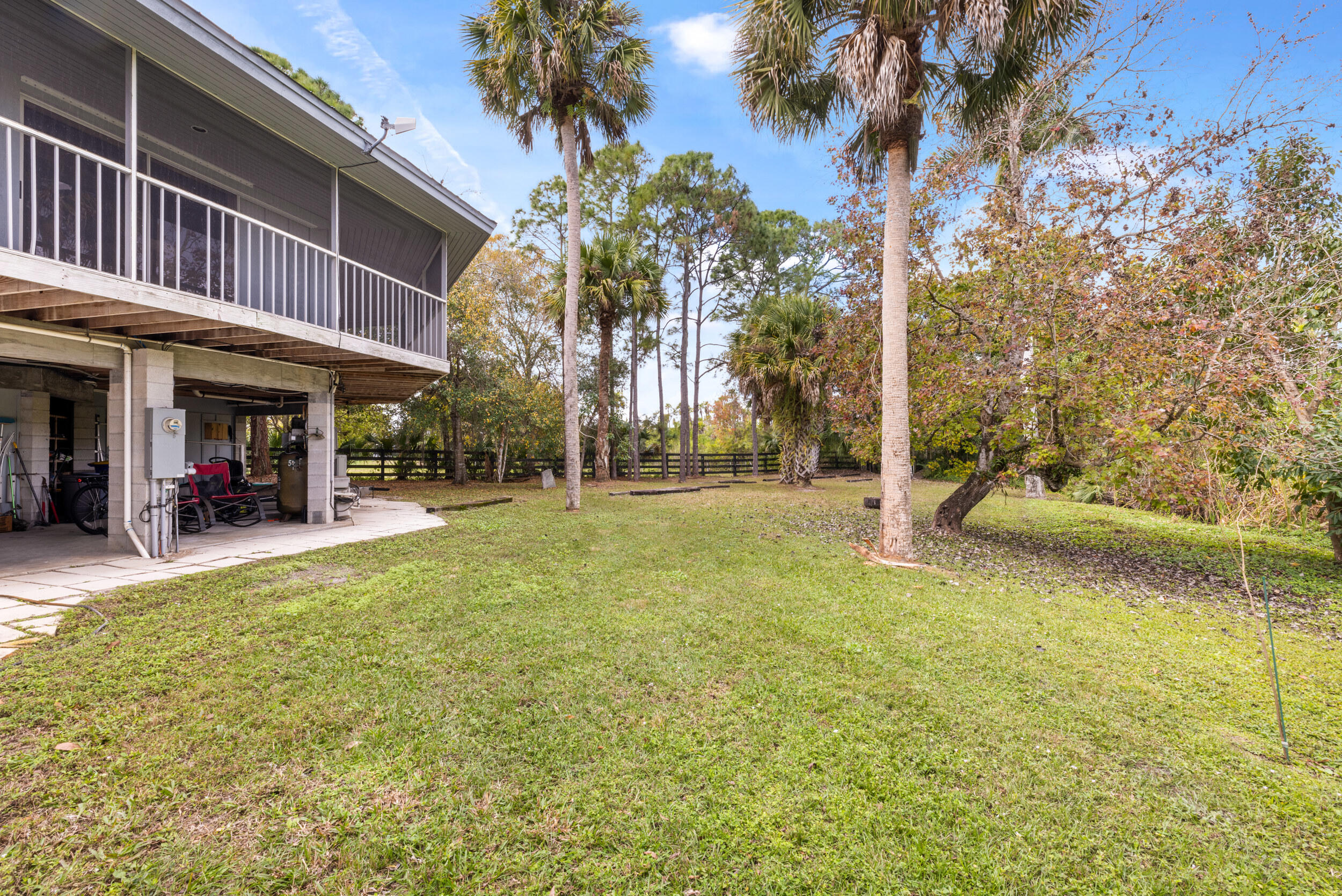 535 Southwest Linden Street Stuart, FL 34997 - Photo 54 of 68 42_et6a4256