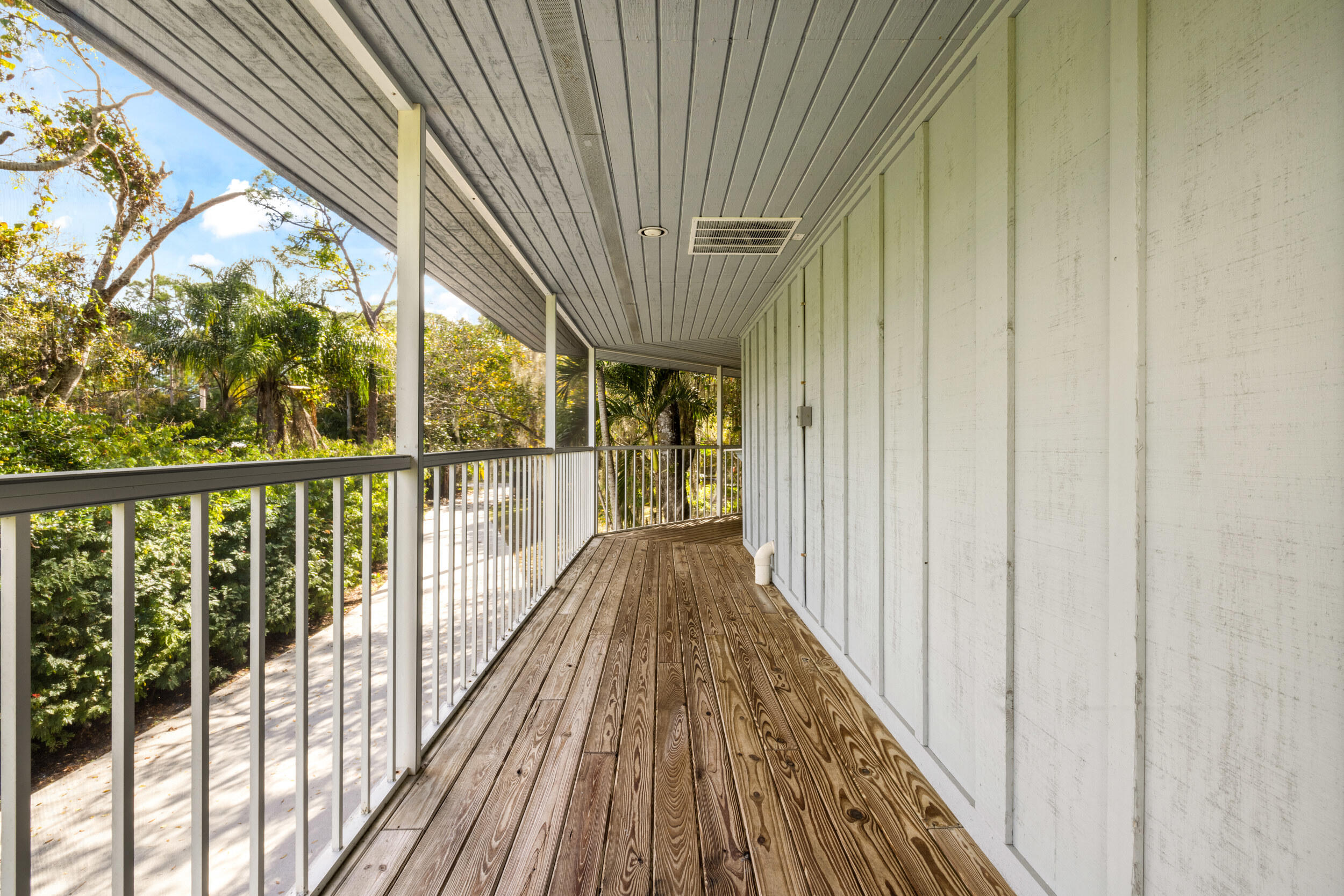 535 Southwest Linden Street Stuart, FL 34997 - Photo 10 of 68 10_et6a4091