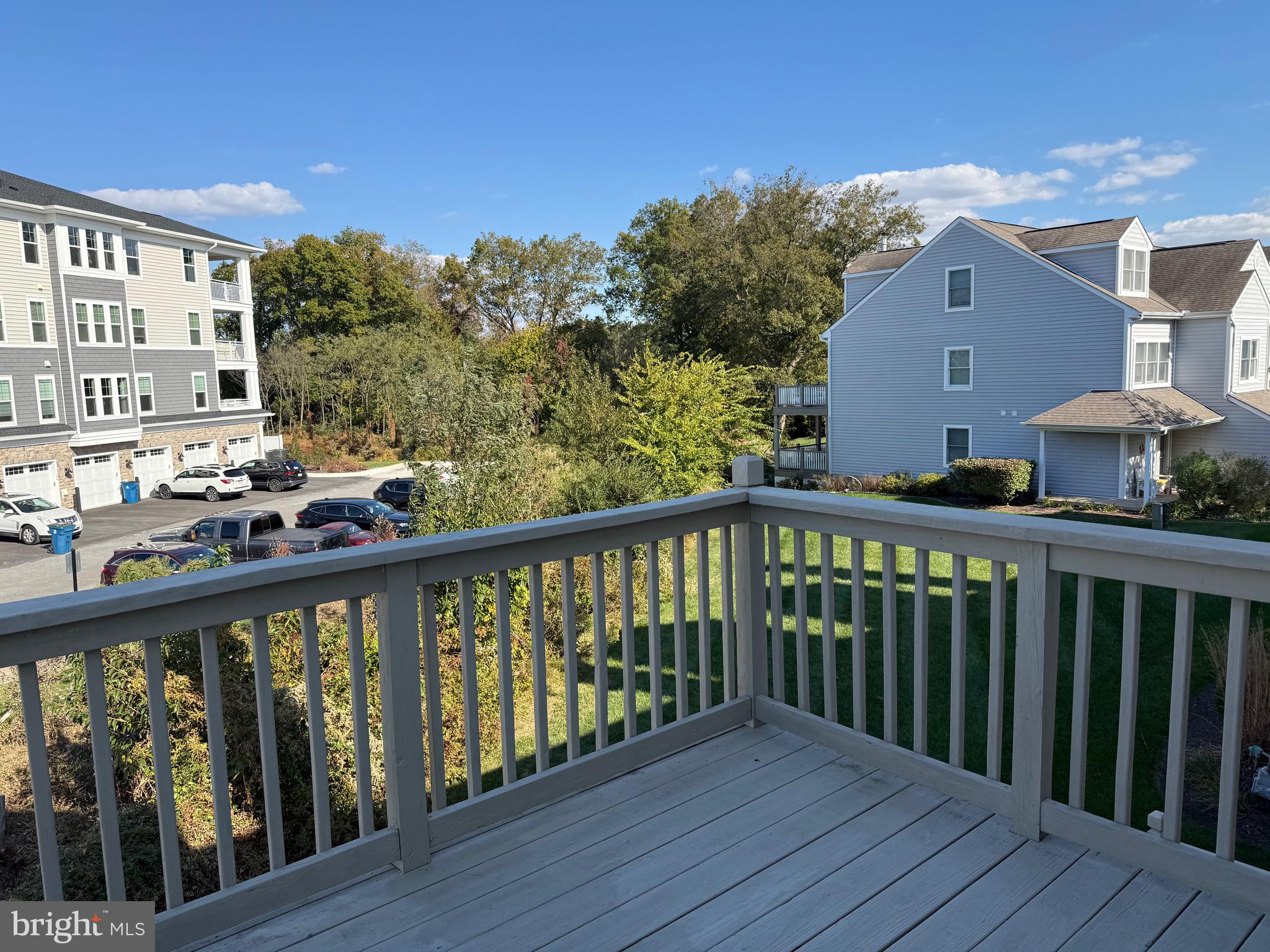 807 Auckland Way Chester, MD 21619 - Photo 23 of 42 a view of a deck with wooden floor and fence