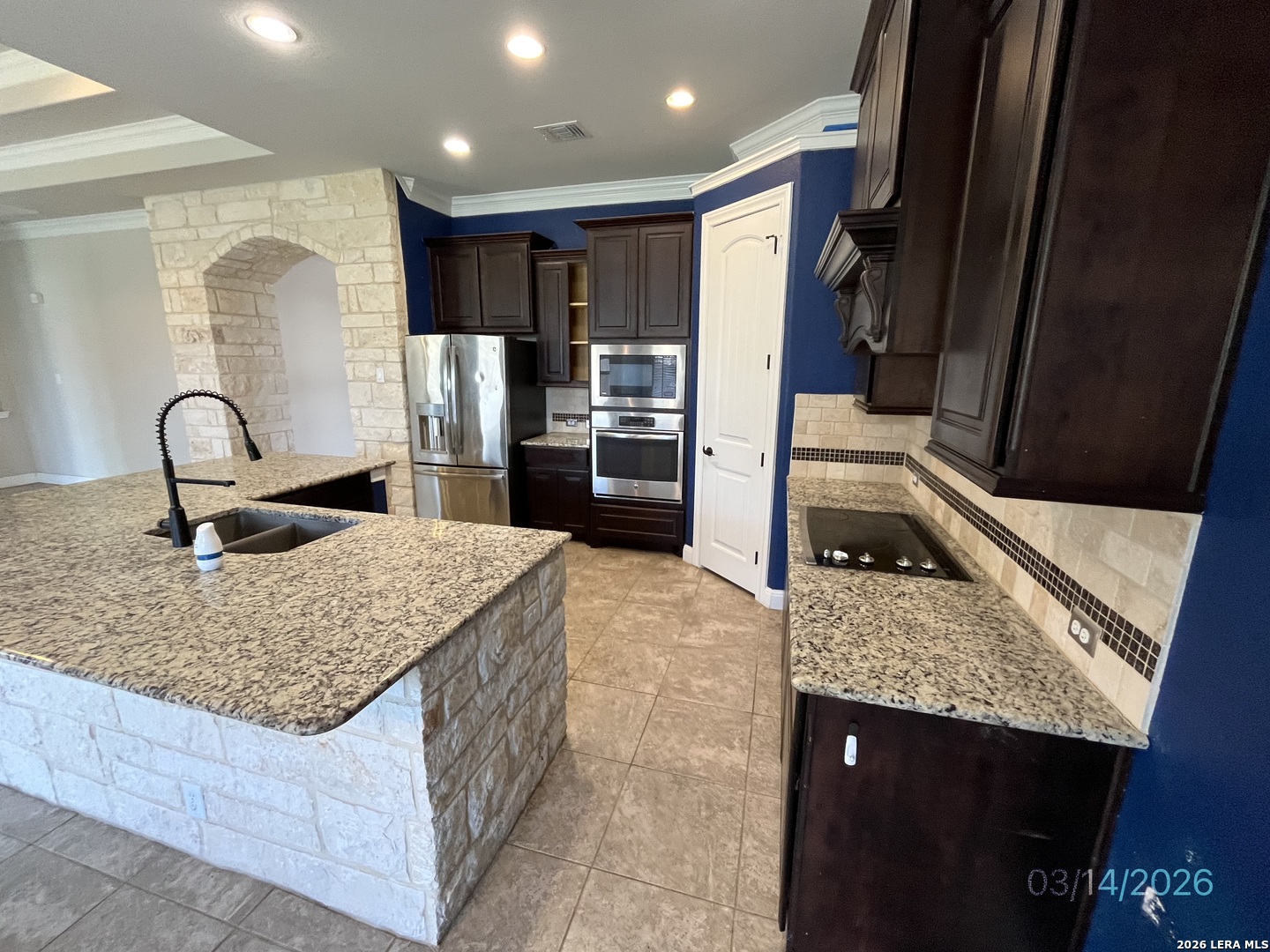 520 Albarella Cibolo, TX 78108 - Photo 3 of 19