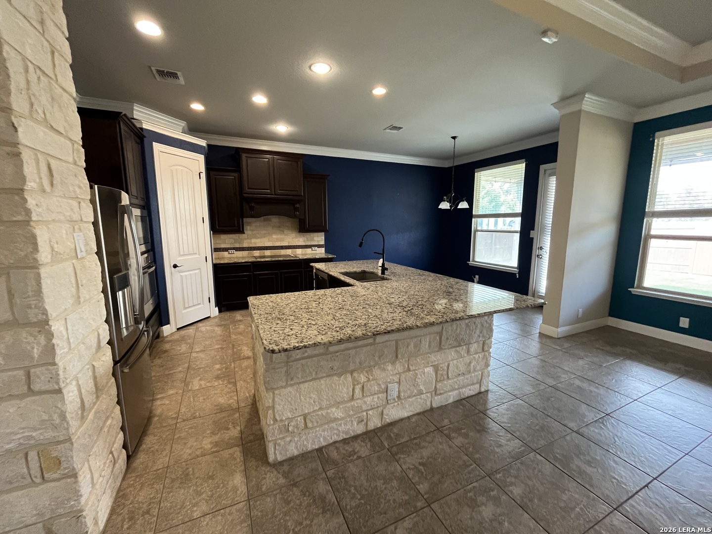520 Albarella Cibolo, TX 78108 - Photo 9 of 19