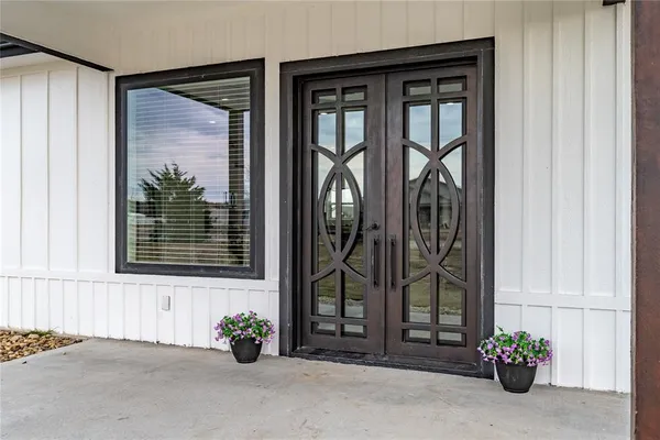 $349,999 | 1706 County Road, Sumner, TX 75486