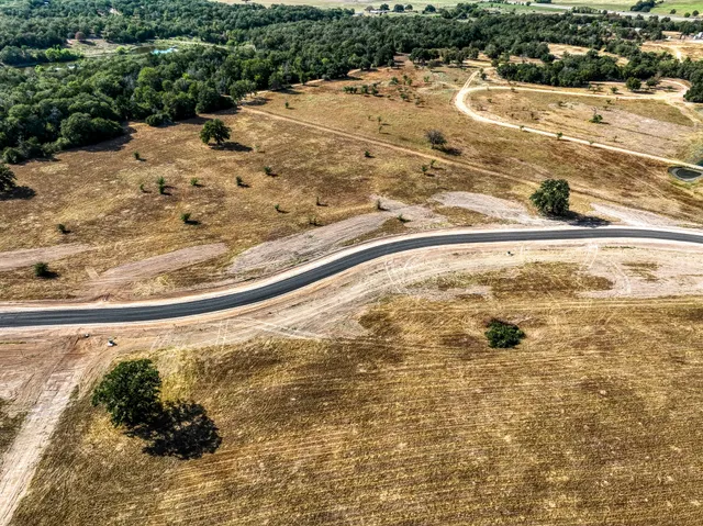 $180,000 | 264 Feder Way Point, West Point, TX 78963