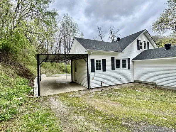 $228,900 | 260 Defeated Creek Highway, Carthage, TN 37030